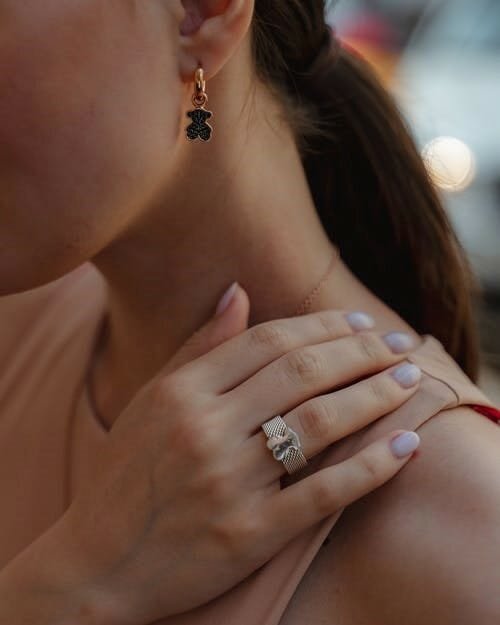 Don’t count your permanently-worn accessories
