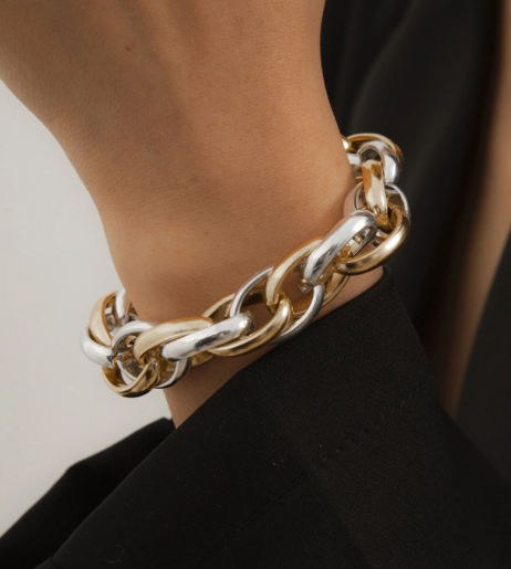 add a two-metals single piece in your collection